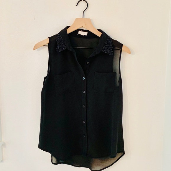 Pearl Tops - BLACK BUTTON UP TANK WITH COLLAR